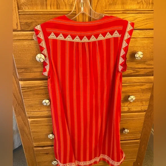 THML Dress - Picture 2 of 3